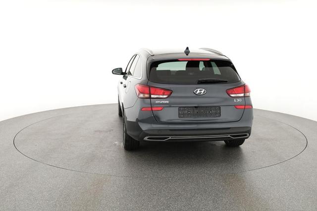 Hyundai i30 Kombi Smart 1.5 T-GDI DCT Smart, LED, Kamera, Winter 