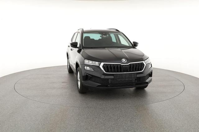 Skoda Karoq SELECTION 1.5 TSI Selection, AHK, Navi, Ladeboden, Winter, 4-J Garantie 