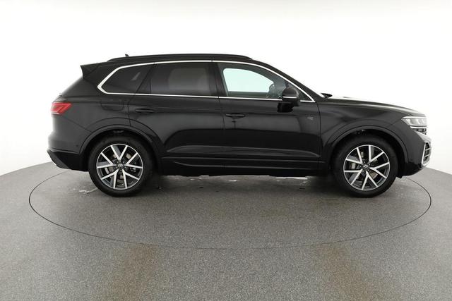 Volkswagen Touareg 3.0 TDI 210 kW 4Motion R-Line V6 R-LINE, Luft, Area, AHK, Leder 