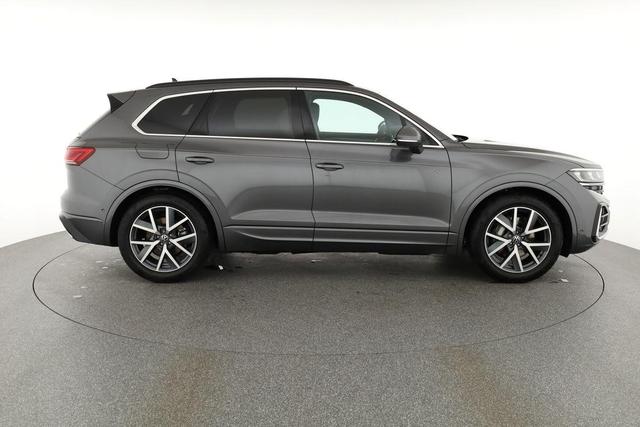 Volkswagen Touareg 3.0 TDI 210 kW 4Motion R-Line V6 R-LINE, Luft, Area, AHK, Leder 