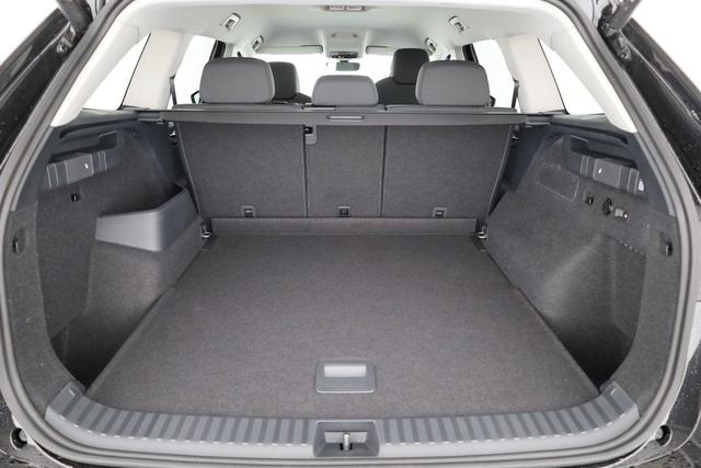 Skoda Kodiaq 2.0 TDI 142 kW 4x4 Selection DSG Selection, AHK, Navi, Kamera, el. Klappe 
