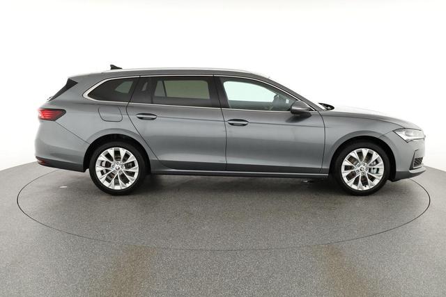 Skoda Superb Combi 2.0 TDI 142 kW 4x4 Selection DSG Selection, AHK, Matrix, Winter, Navi, Ladeboden 