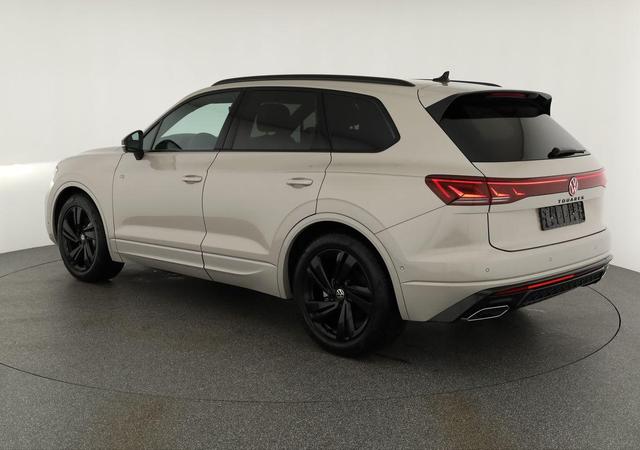 Volkswagen Touareg 3.0 TDI 210 kW 4Motion R-Line V6 Black, Dynaudio, HUD, Luft, Standheizung 