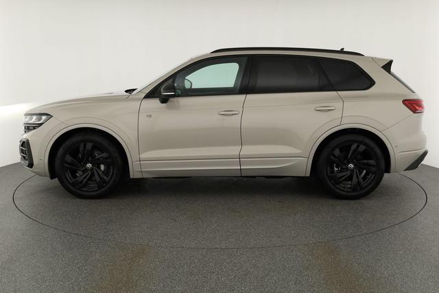 Volkswagen Touareg 3.0 TDI 210 kW 4Motion R-Line V6 Black, Dynaudio, HUD, Luft, Standheizung 