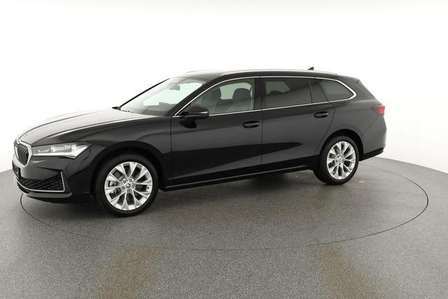 Skoda Superb Combi 2.0 TSI 195 kW 4x4 Selection DSG Selection, AHK, Matrix, Navi, Ladeboden 