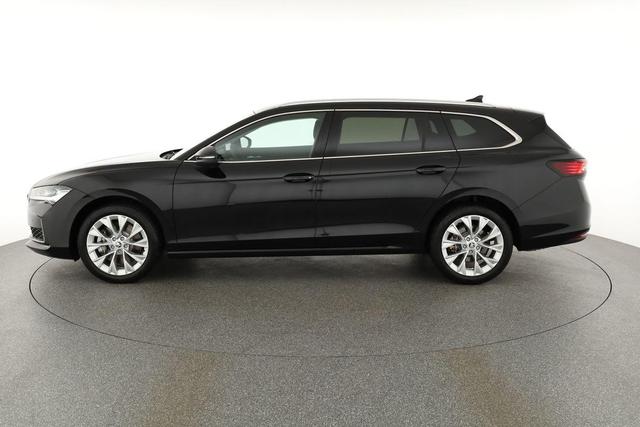 Skoda Superb Combi 2.0 TSI 195 kW 4x4 Selection DSG Selection, AHK, Matrix, Navi, Ladeboden 