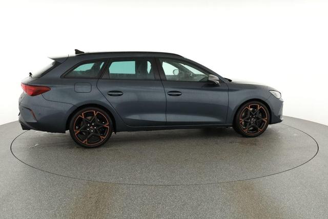 Cupra Leon Sportstourer 2.0 TSI 245 kW 4Drive VZ ST DSG 4Drive, Pano, AHK, Side 