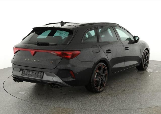 Cupra Leon Sportstourer 2.0 TSI 245 kW 4Drive VZ ST DSG 4Drive, Pano, AHK, Side 