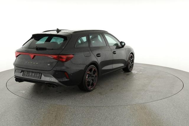 Cupra Leon Sportstourer 2.0 TSI 245 kW 4Drive VZ ST DSG 4Drive, Pano, AHK, Side 