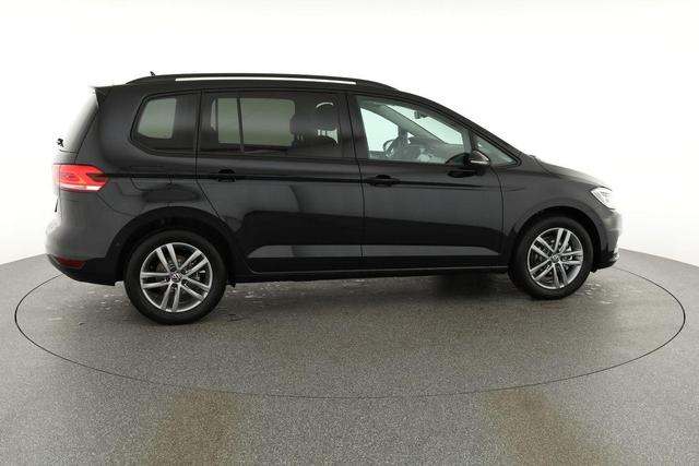 Volkswagen Touran Comfortline BMT/Start-Stopp 1.5 TSI DSG Comfortline, 7-Sitzer, AHK, easyOpen, Navi, Kamera 