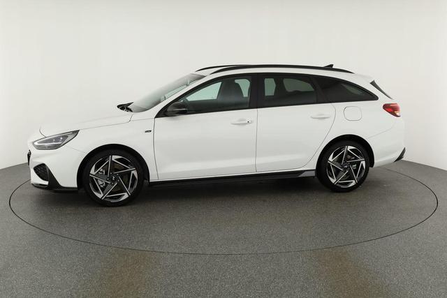 Hyundai i30 Kombi N Line 1.5 T-GDI DCT Line, LED, Navi, Kamera 