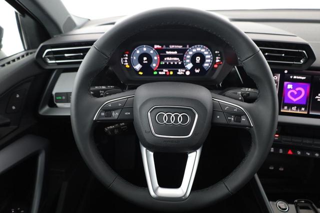 Audi A3 Sportback 35 TDI S-Tronic, Kamera, LED, Side, Winter 