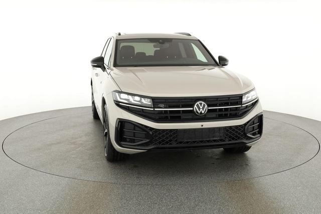 Volkswagen Touareg 3.0 TDI 210 kW 4Motion R-Line V6 Black, 22-Zoll, Dynaudio, Pano 