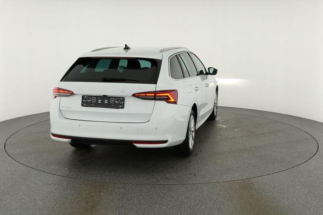 Skoda Octavia Combi 1.5 TSI mHEV 110 kW Selection eTSI DSG Selection, AHK, Matrix, 17-Zoll, 5 J.-Garantie 