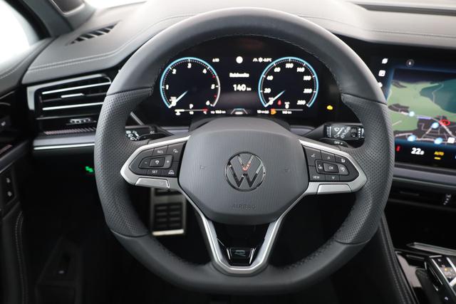 Volkswagen Touareg 3.0 TDI 210 kW 4Motion R-Line V6 Black, Pano, HUD, Leder, Luft, Standheizung, 5-J Garantie 