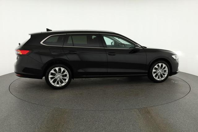 Skoda Superb Combi 2.0 TDI 110kW Selection DSG Selection, Pano, AHK, el. Klappe. Navi 