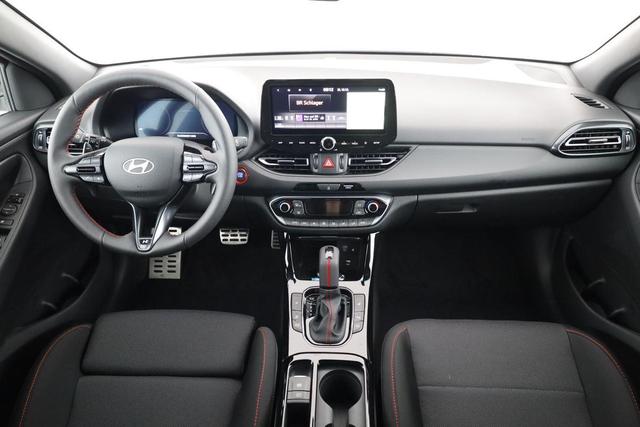 Hyundai i30 Kombi N Line 1.5 T-GDI DCT Line, Side, LED, Navi, Kamera 