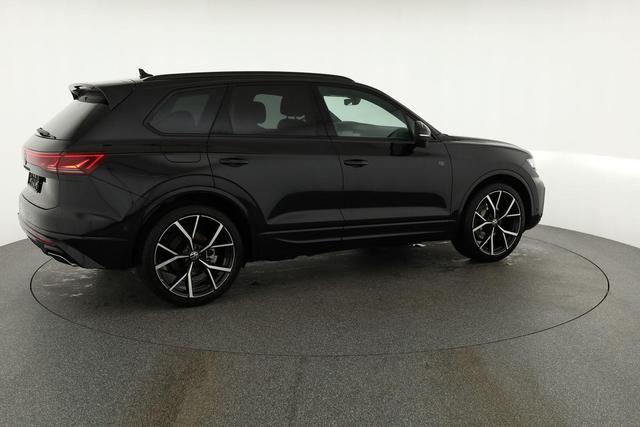 Volkswagen Touareg 3.0 TDI 210 kW 4Motion R-Line V6 Black, 22-Zoll, Dynaudio, Pano 