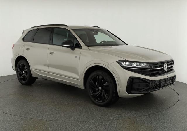 Volkswagen Touareg - 3.0 TDI 210 kW 4Motion R-Line V6 Black, HUD, Leder, Luft, Standheizung, 5-J Garantie Vorlauffahrzeuge