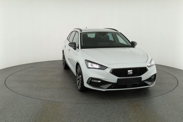 Seat Leon Sportstourer 2.0 TDI 110 kW FR ST DSG FR, AHK, Navi, Kamera, 18-Zoll 