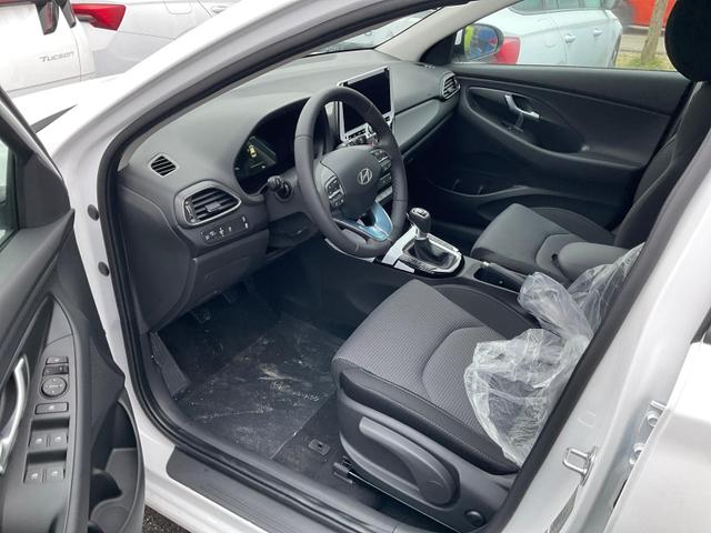 Hyundai i30 Kombi - 1.5 T-GDI Smart, Navi, LED, Winter