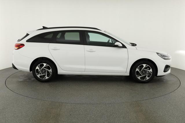 Hyundai i30 Kombi 1.5 T-GDI Smart, Navi, LED, Winter 