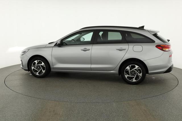 Hyundai i30 Kombi 1.5 T-GDI Smart, Navi, LED, Winter 