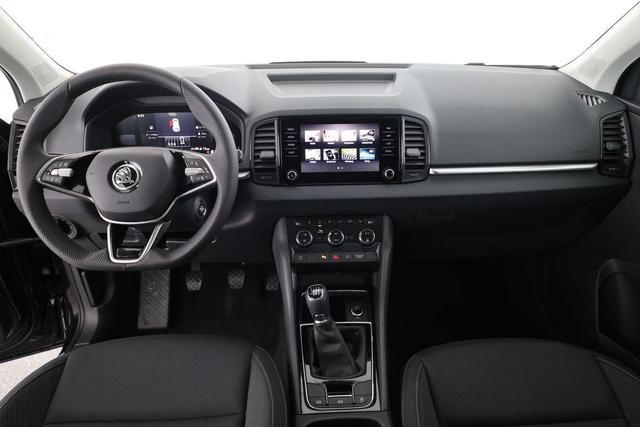 Skoda Karoq SELECTION 1.5 TSI Selection, AHK, Kamera, 4x Sitzheizung, Ladeboden 