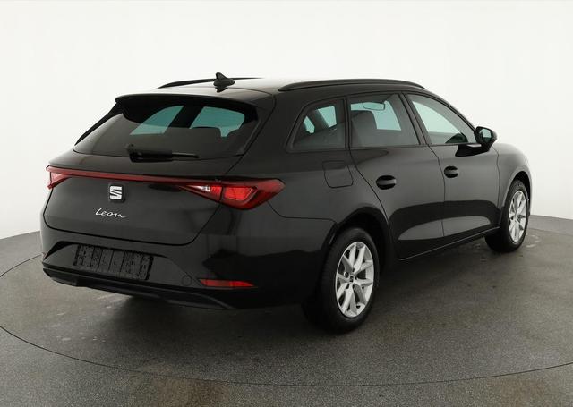 Seat Leon Sportstourer 2.0 TDI 110 kW Style ST DSG Style, AHK, Kamera, Winter, Ladeboden 