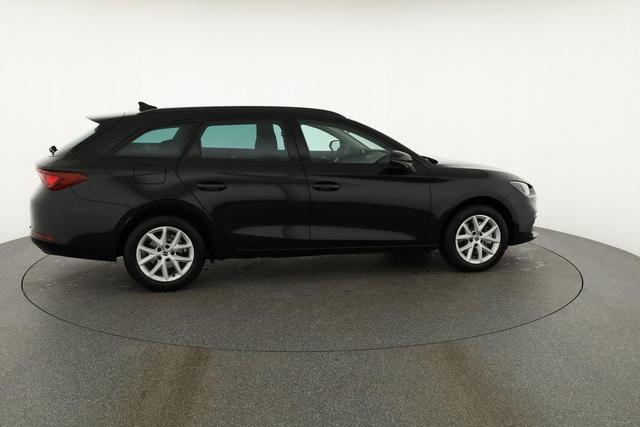 Seat Leon Sportstourer 2.0 TDI 110 kW Style ST DSG Style, AHK, Kamera, Winter, Ladeboden 