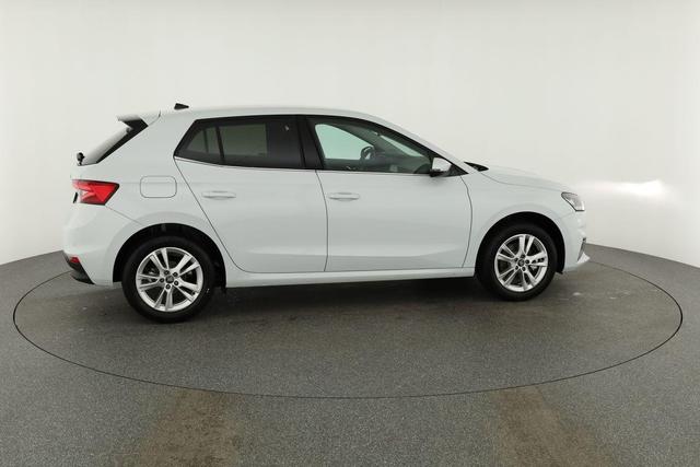 Skoda Fabia Selection 1.0 TSI 130 Jahre, Kamera, Side, Winter, Ladeboden, 5-J Garantie 