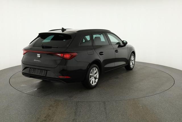 Seat Leon Sportstourer 2.0 TDI 110 kW Style ST DSG Style, AHK, Kamera, Winter, Ladeboden 