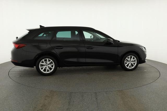 Seat Leon Sportstourer 2.0 TDI 110 kW Style ST DSG Style, AHK, Kamera, Winter, Ladeboden 