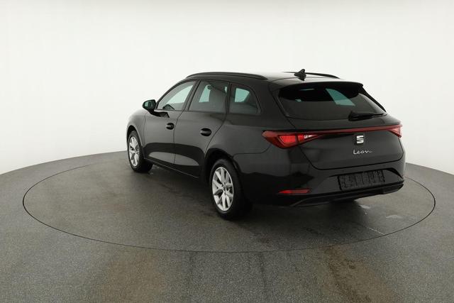 Seat Leon Sportstourer 2.0 TDI 110 kW Style ST DSG Style, AHK, Kamera, Winter, Ladeboden 