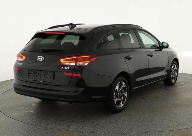 Hyundai i30 Kombi 1.5 T-GDI Smart, Navi, LED, Winter 