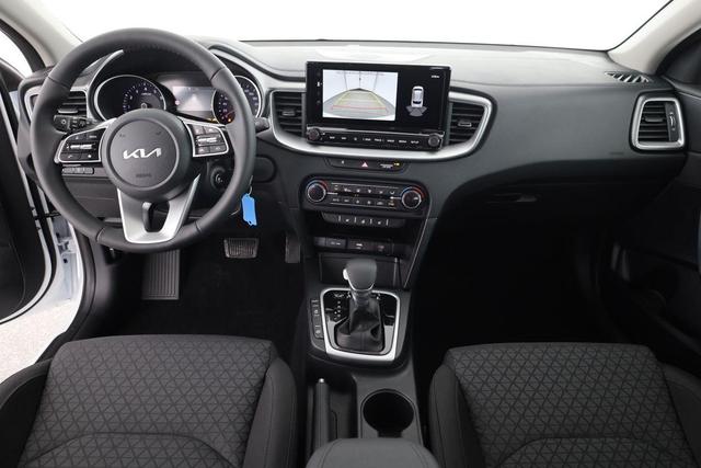 Kia Ceed 1.5 T-GDI DCT, Navi, Kamera, Sitzheizung 