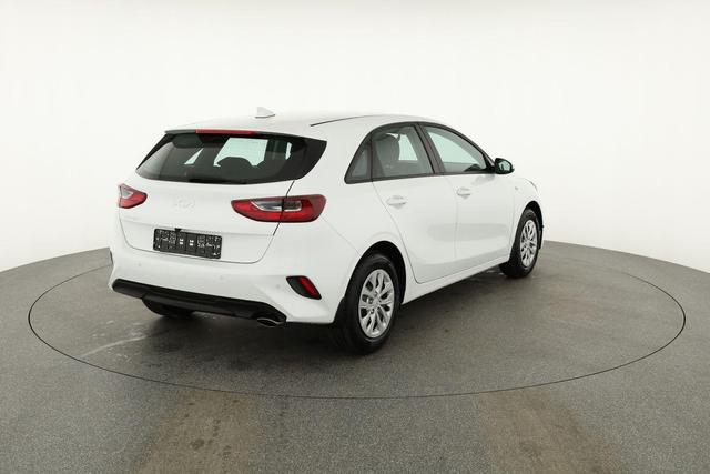 Kia Ceed 1.5 T-GDI DCT, Navi, Kamera, Sitzheizung 