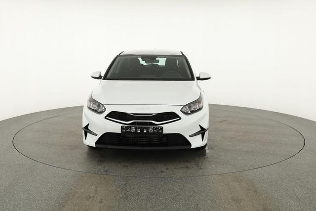 Kia Ceed 1.5 T-GDI DCT, Navi, Kamera, Sitzheizung 