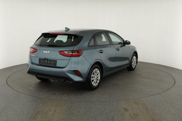 Kia Ceed 1.5 T-GDI DCT, Navi, Kamera, Sitzheizung 