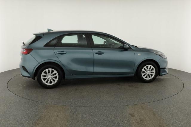 Kia Ceed 1.5 T-GDI DCT, Navi, Kamera, Sitzheizung 