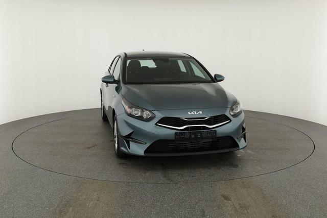 Kia Ceed 1.5 T-GDI DCT, Navi, Kamera, Sitzheizung 