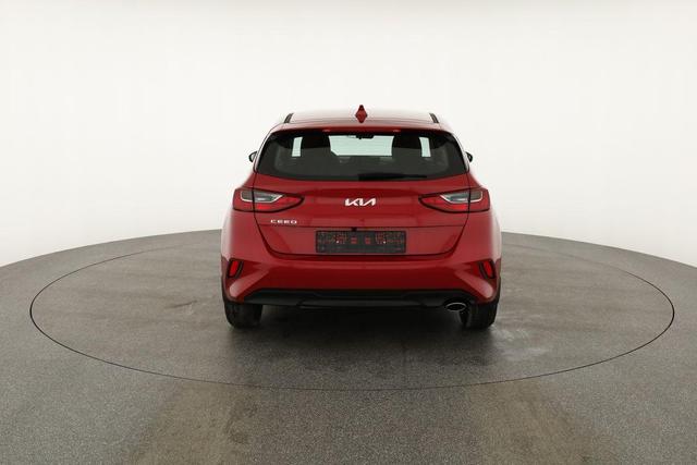 Kia Ceed 1.5 T-GDI DCT, Navi, Kamera, Sitzheizung 