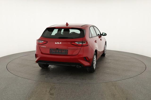 Kia Ceed 1.5 T-GDI DCT, Navi, Kamera, Sitzheizung 