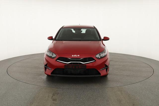 Kia Ceed 1.5 T-GDI DCT, Navi, Kamera, Sitzheizung 