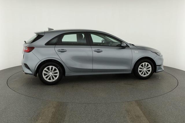 Kia Ceed 1.5 T-GDI DCT, Navi, Kamera, Sitzheizung 