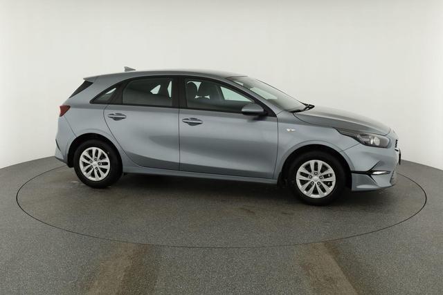 Kia Ceed 1.5 T-GDI DCT, Navi, Kamera, Sitzheizung 