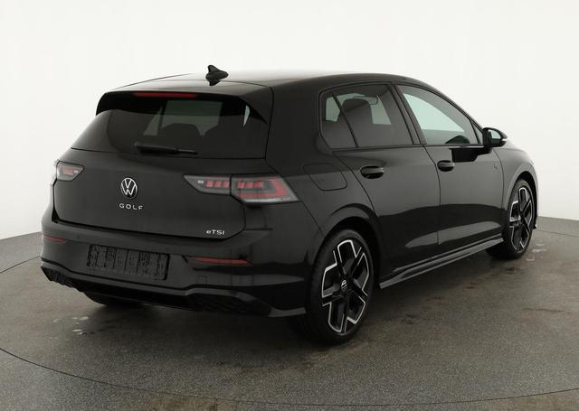 Volkswagen Golf 1.5 eTSI 110 kW R-Line VIII DSG Black, IQ.Light, 18-Zoll, Navi 