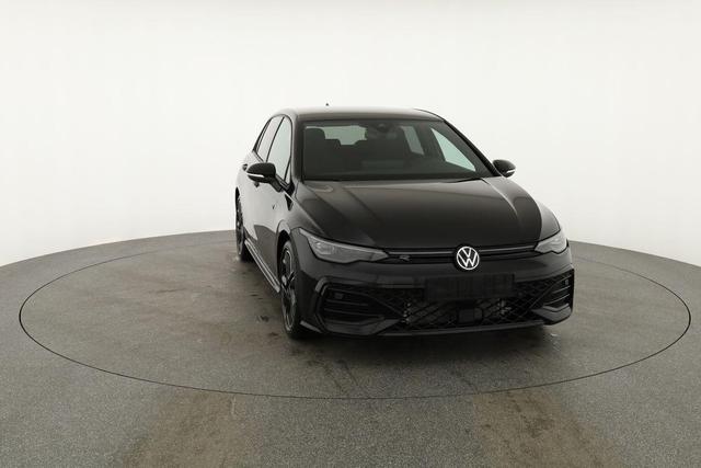 Volkswagen Golf 1.5 eTSI 110 kW R-Line VIII DSG Black, IQ.Light, 18-Zoll, Navi 