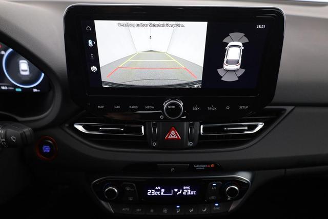 Hyundai i30 N Line 1.5 T-GDI DCT Fastback N-LINE, Navi, 18-Zoll, Kamera, LED, Winter 