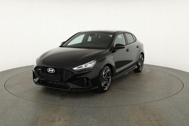 Hyundai i30 N Line 1.5 T-GDI DCT Fastback N-LINE, Navi, 18-Zoll, Kamera, LED, Winter 